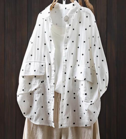 

Бавовняна сорочка з довгим рукавом у горошок з відкладним коміром та кишенями One Size білий