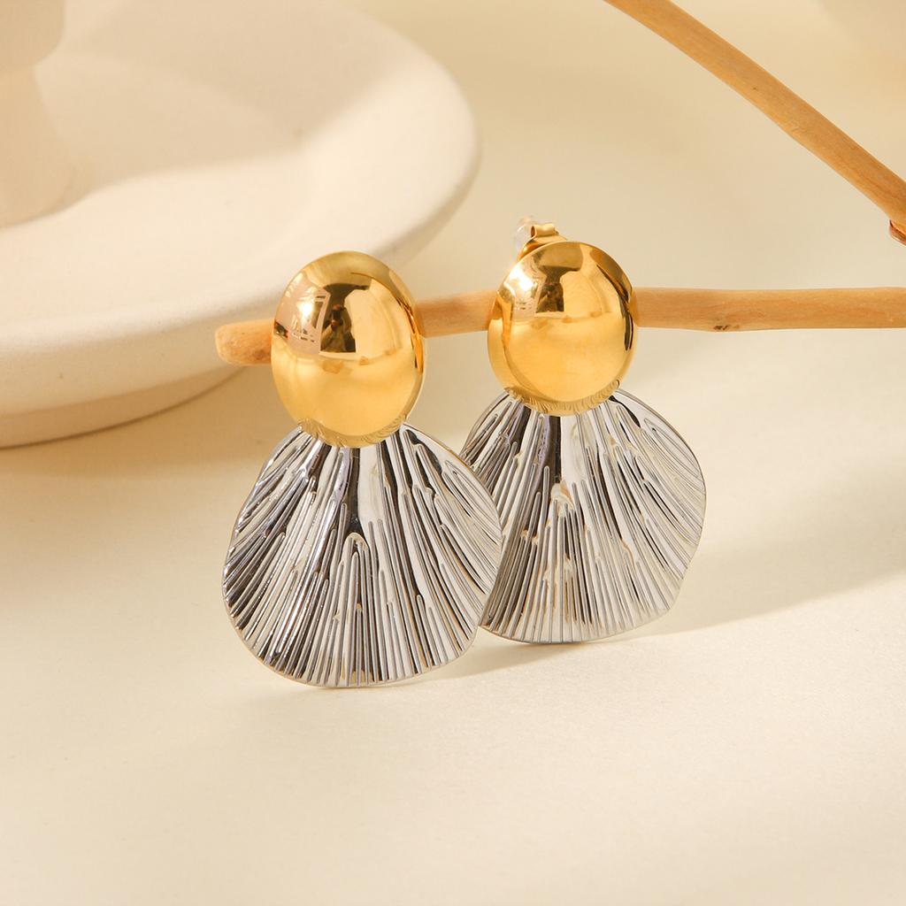 oval polished stud earrings, premium gold and silver color-block earrings, fish tail titanium steel ear jewelry