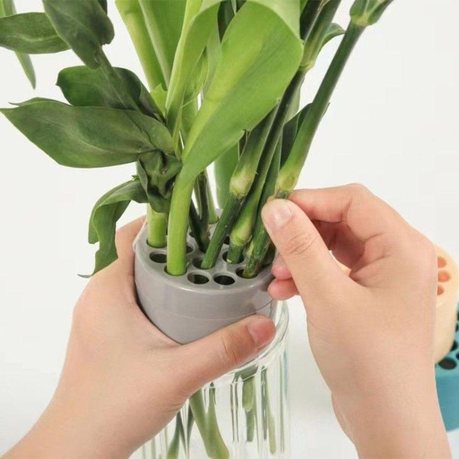 Invisible Plastic Transparent Flower Arranging Device, Spiral Flower Arranging Artifact