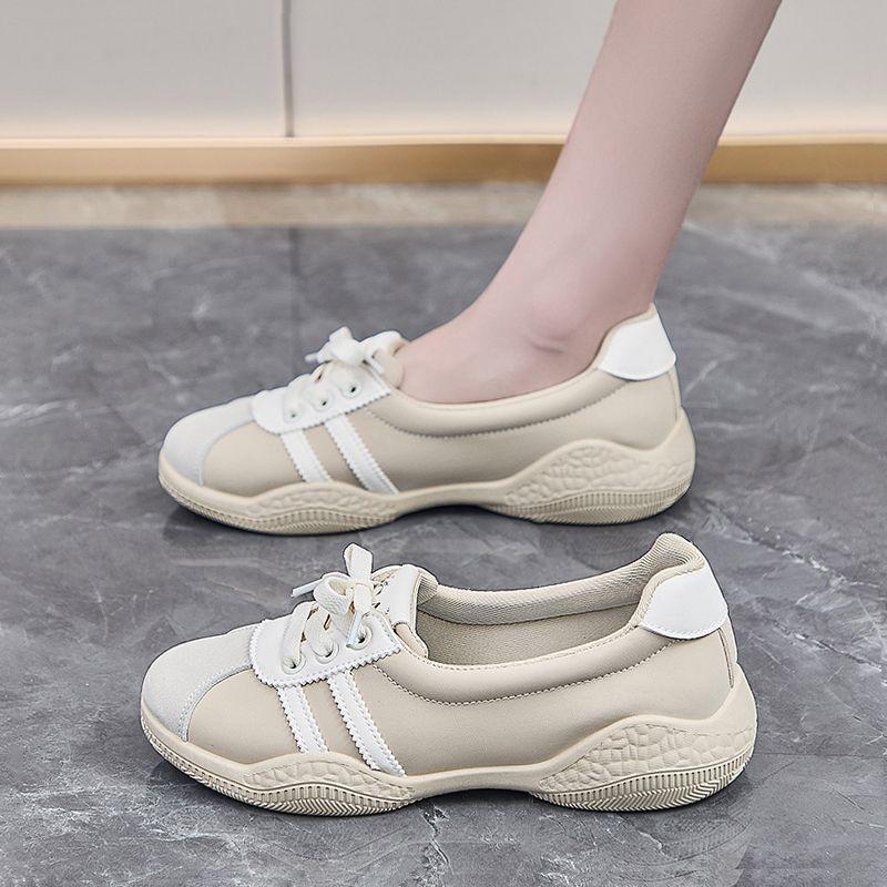 2025 Autumn New Breathable Female Student Korean Version of Dad Shoes Light Mouth Flat Heel Low Top Wear-resistant Sports and Leisure Board Shoes