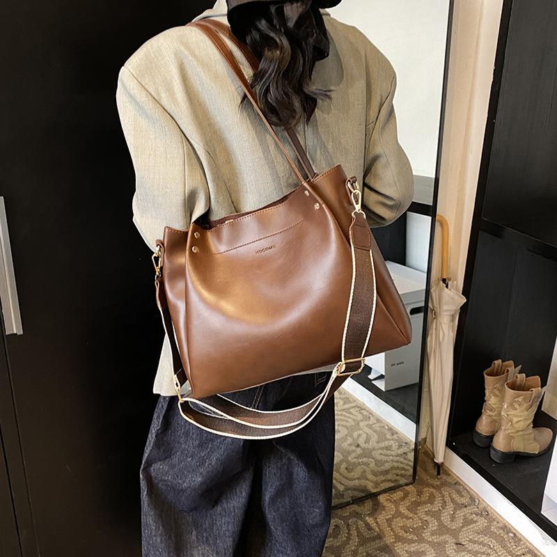 Bags women's 2025 new tote bags women's bags large capacity high sense shoulder bucket bag large bag
