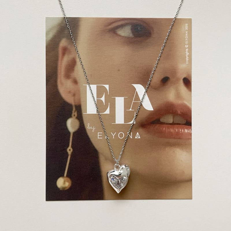 ELYONA ELA 11 Halsband Metallhjärta Halsband