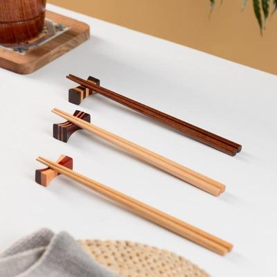 Wooden Chopstick and Spoon Rest Set: Four-Sided Concave Design for Restaurants and Hotels