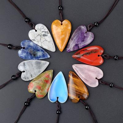 1Pc Heart Gemstone Necklace Pendant,Reiki Healing Crystal Quartz Amethyst Agate Stone Charm with Chain Necklaces for Women Jewelry Gifts 40x25mm