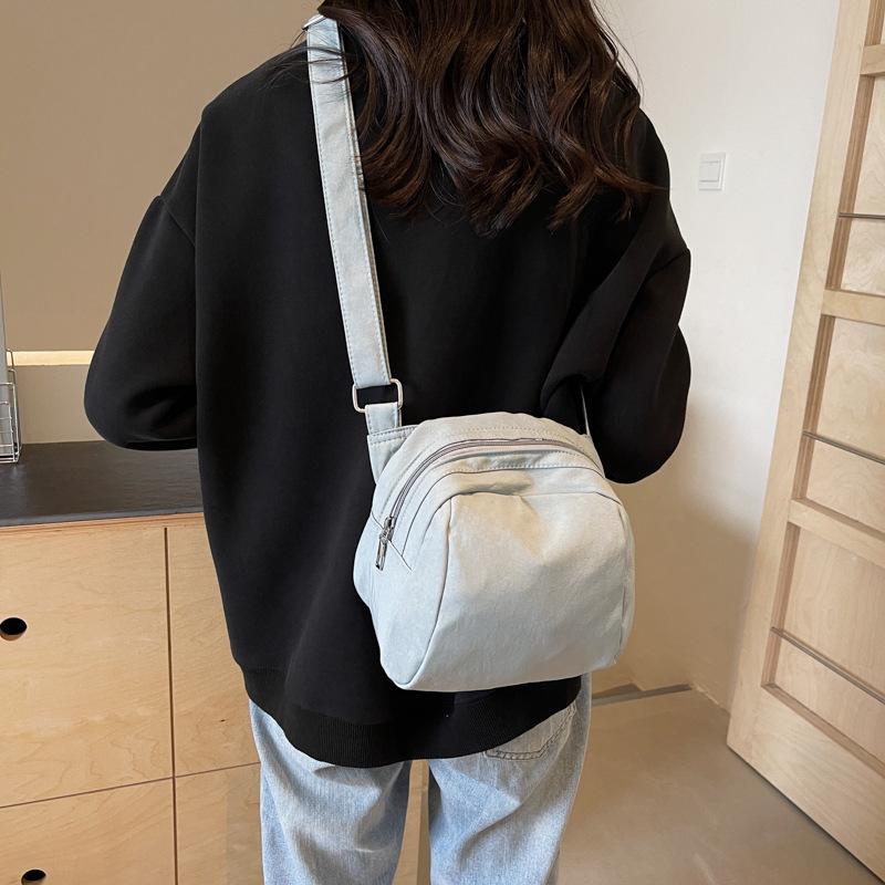

Japanese casual oblique span bag small fresh student simple solid color shoulder bag new women s fashion small bag 22*11*18 синий