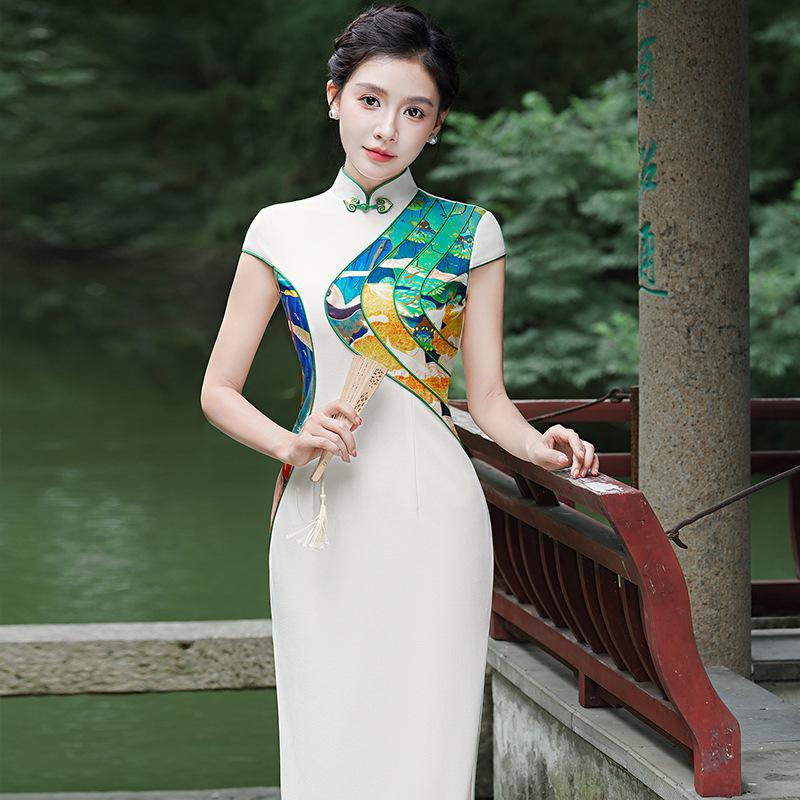 Catwalk performance High elastic white cheongsam 1011 new elegant atmosphere slim etiquette cheongsam picturesque