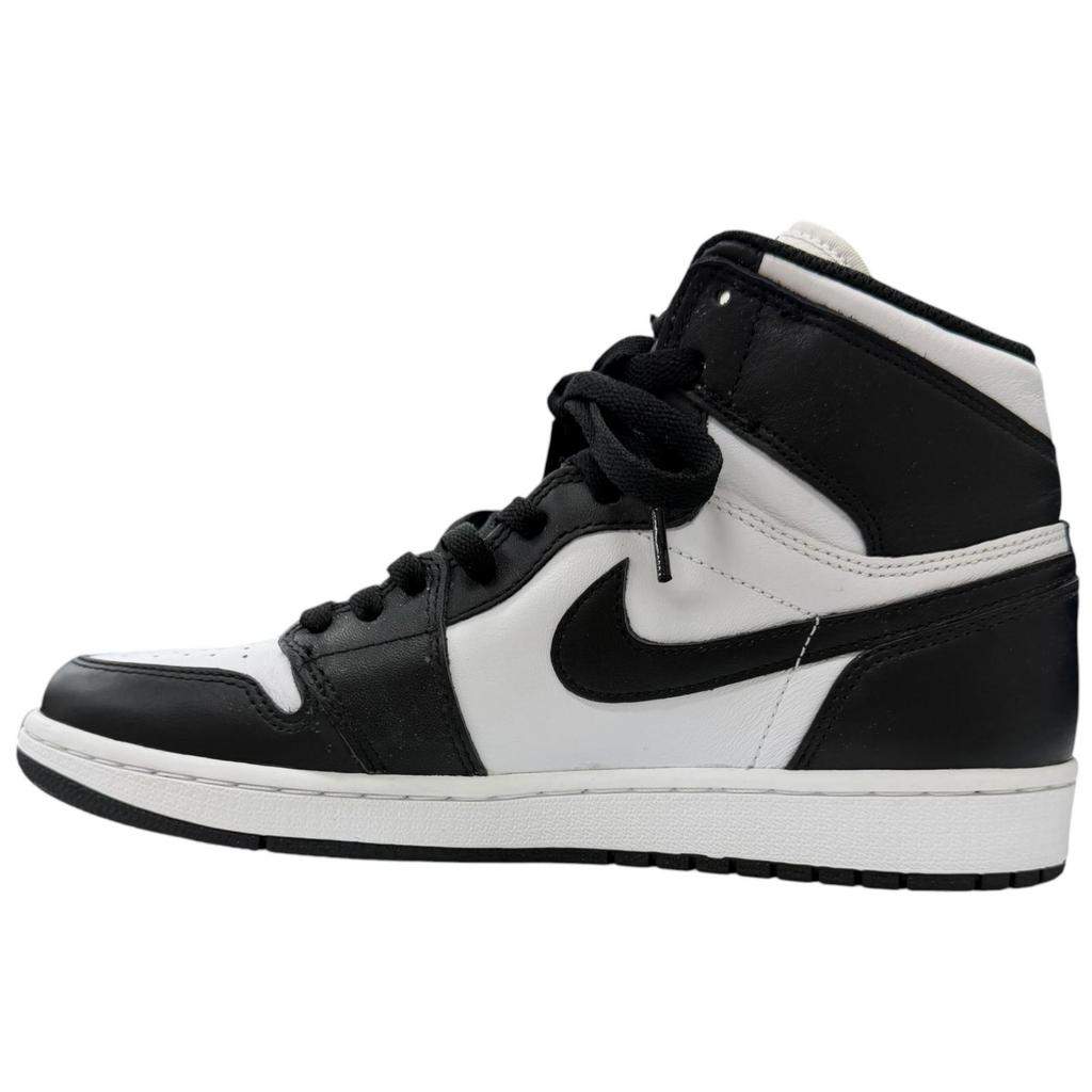 Pristine NIKE High Cut Sneakers AIR JORDAN 1 RETRO HIGH OG Black Used