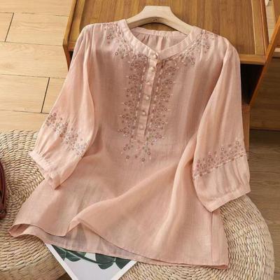 Women Shirt Retro Style Embroidery Flower Pattern Pullover Tops Round Neck 3/4 Sleeve Summer Casual Blouse