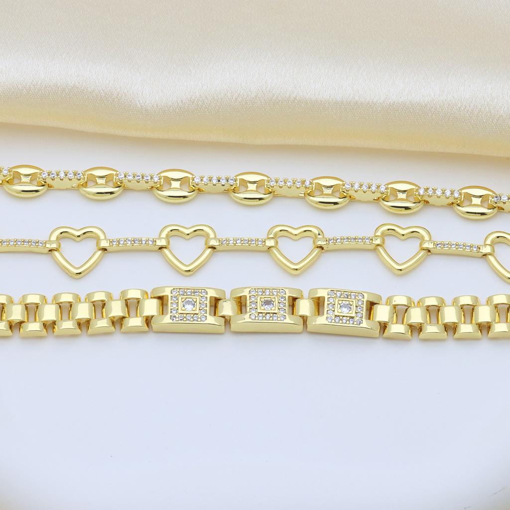 Personalized Light Luxury High-End Copper Gold-Plated Hollow Heart-Shaped Love Zircon Pig Nostril Strap Bracelet