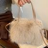Genți de umăr pătrate din blană rafinată iarnă stil nou frumos stil proaspăt fierbinte fată genți calde casual super cool