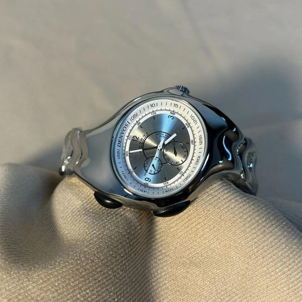 Business Fashion Twisted Case Quartz Watch Mens Creative Alien Dial Classic Unique Style Sports Men Watch Clock Mens Wristwatch