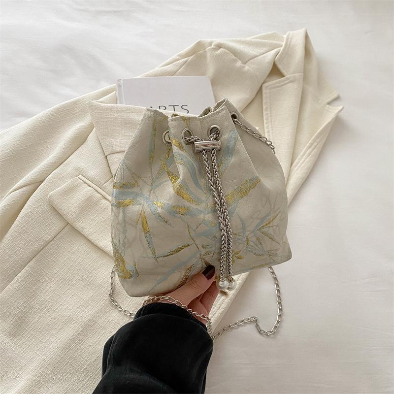 

This year, the popular small bag women s 2024 new summer beautiful casual shoulder messenger bag Korean bucket bag