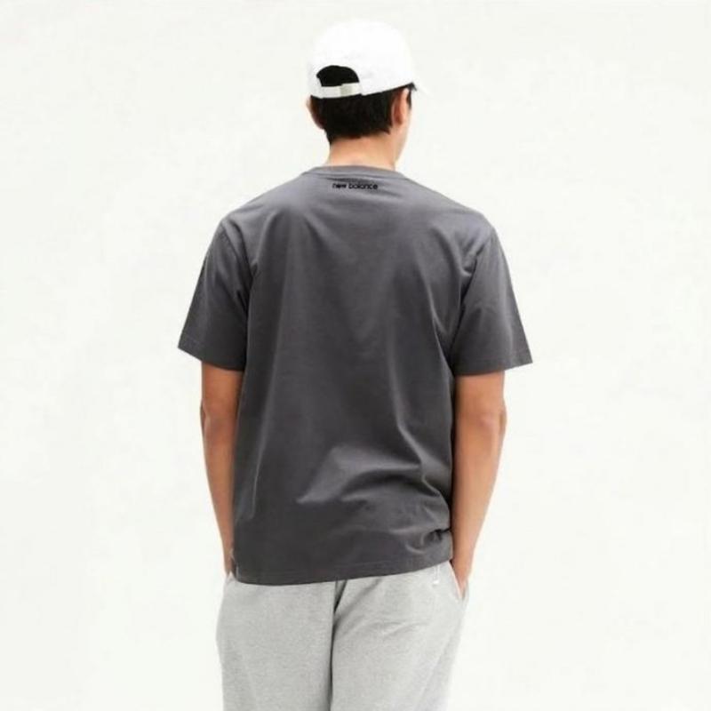 New Balance ShorT Sleeve T shirT Nbnegco201