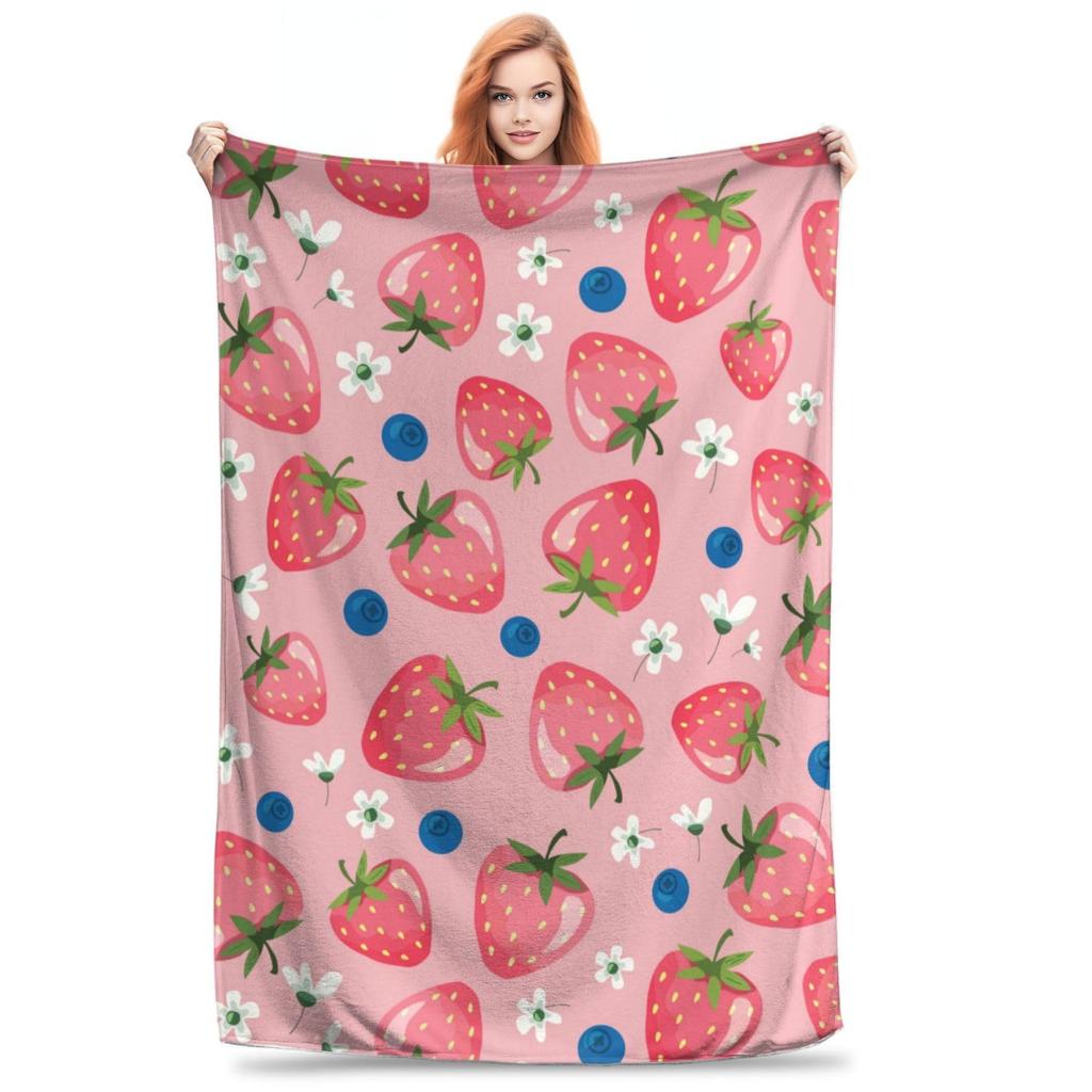 Cute Strawberry Blanket, Plush Soft Warm Flannel Sweet Fruit Throw Blanket for Couch, Travel, Bed, Outdoor, Gift for Teen Adult