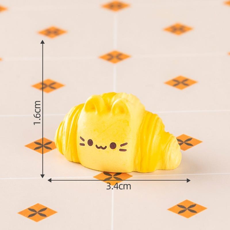 Micro-landscape Simulation Cute Little AnimalsDesserts Small Bbread Decorations Blind Bags