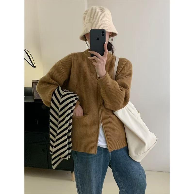 

Ретро однотонный ленивый стиль премиум кардиган на двойной молнии женский свободный мягкий восковой темперамент свитер куртка 2XL135-150