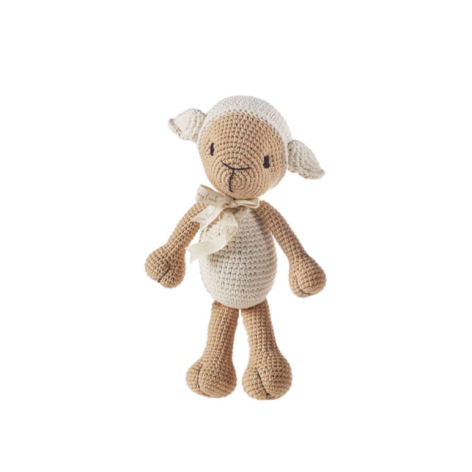 

В язана своїми руками іграшка-талісман амігурумі білий