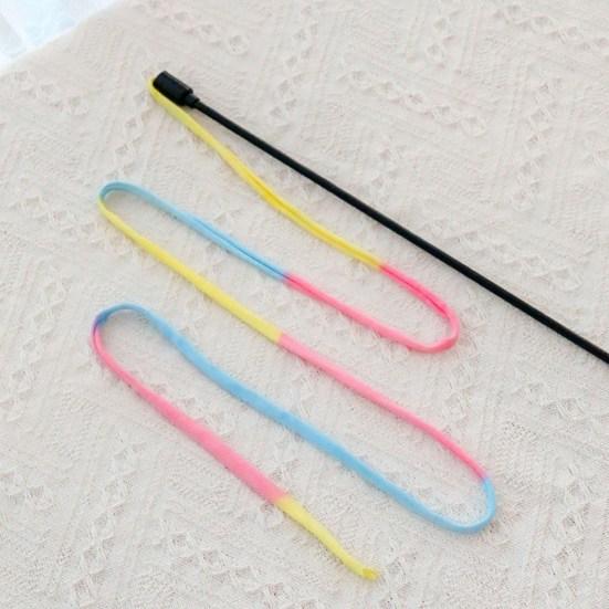 Katzenanglerspielzeug Bissfestes Band/Stoffstreifen Langer Stab Lustiger Interaktiver Helle Farbe Stressabbau Kätzchen Reizspielzeug Haustierbedarf