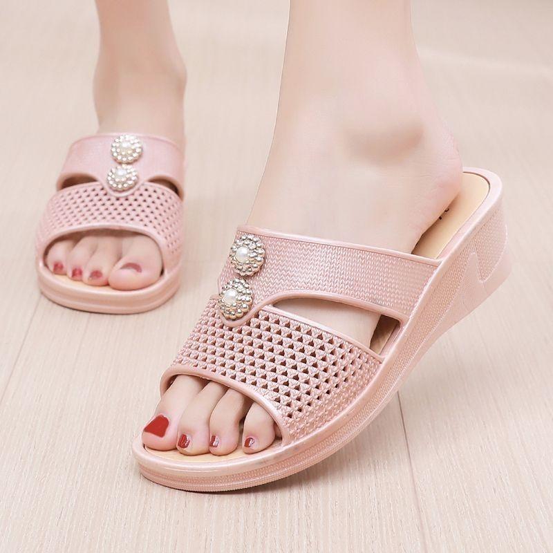 Women's Slippers for Summer Outdoor Wear Thick Soled Home Anti Slip Slippers Cool Slippers Wear-resistant
