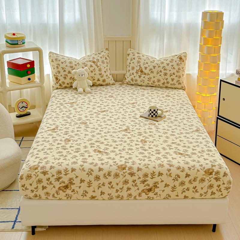 Warm Bedsheet Velvet Fitted Sheets Cartoon Style Bed Cover Skin-friendly Mattress Protector sabanas para cama (No Pillowcase)