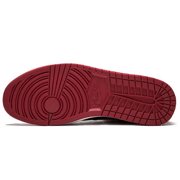 Jordan 1 Retro Bred 2013 555088-023