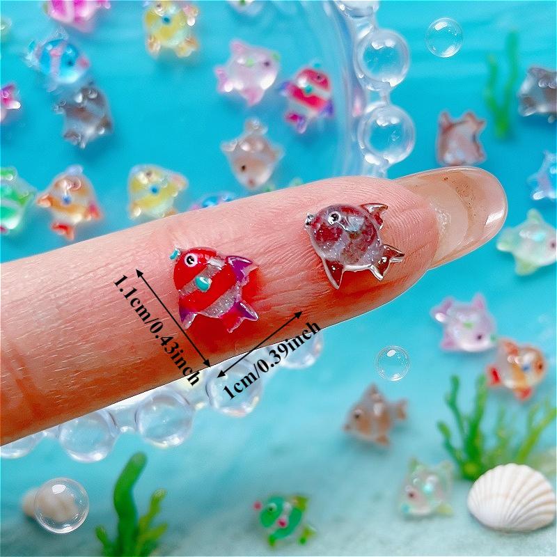 50pcs Resin Cute Mini Colored Crystal Fish, Shells, Seahorses Art Nail Flat Back DIY Scrapbook Decor Jewelry Crafts Accessories