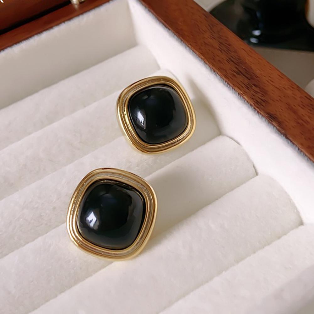 French Vintage Square Stud Earrings for Women  Black  Geometric Exquisite Y2K Accessories Fashion Jewelry Gift
