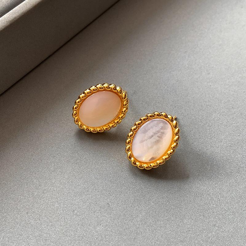 Vintage Black Agate Natural White Fritillary Earrings Necklace Femininity Clavicle Chain Silver Needle Earrings