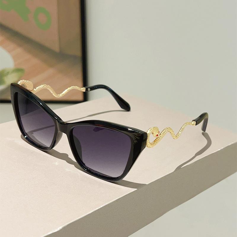 Vintage Cat Eye Sunglasses Women For Men Sun Glasses Punk Popular Luxury Brand Designer Sexy Ladies Metal Snake Shades Uv400