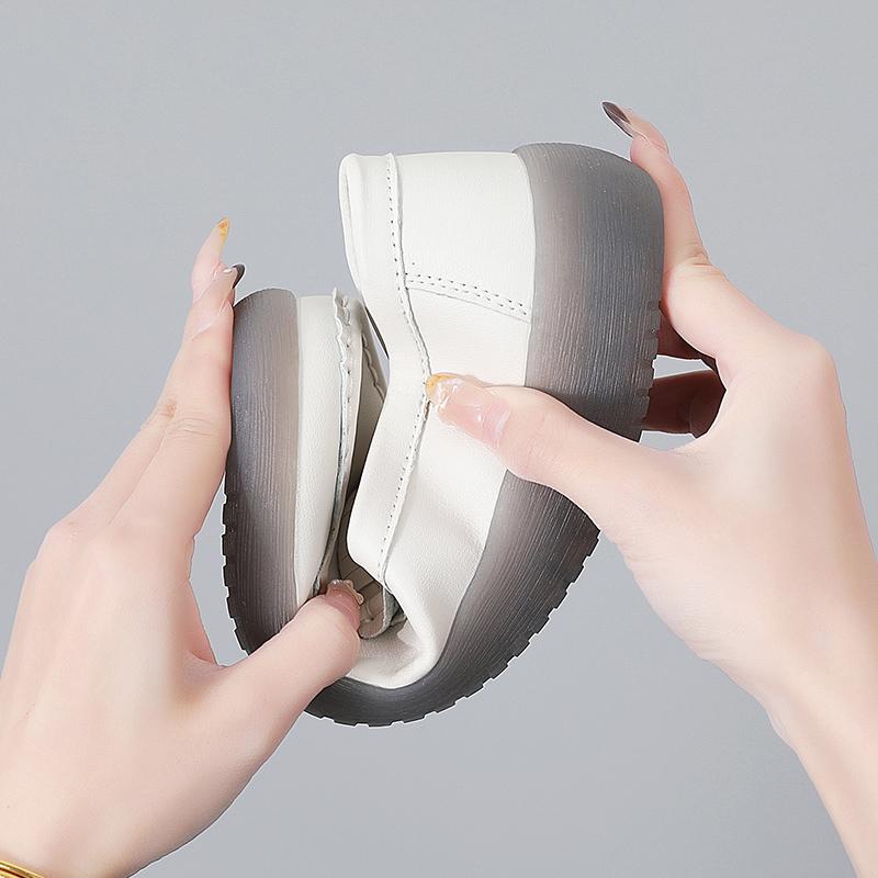 Women Black Moccasins Driving Shoes Flats Casual Nurse Shoes Loafers Simple Soft White Office Shoes Large Size