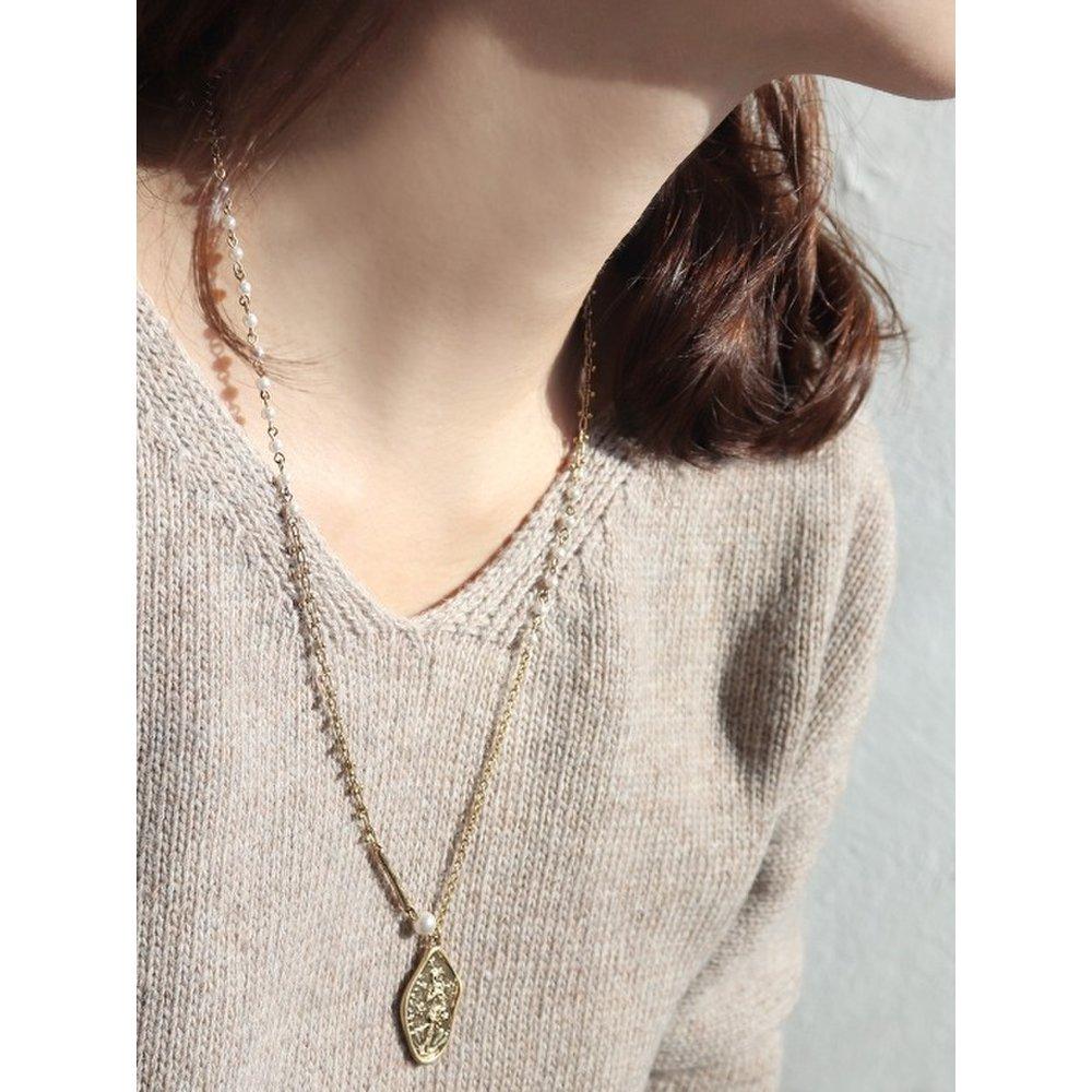 Aphrodite Long Necklace