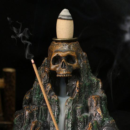 Halloween Skull Mountain Backflow Incense Burner Waterfall Incense Holder with 12 Incense Cones And Stick Resin Aromatherapy Holder for Gothic