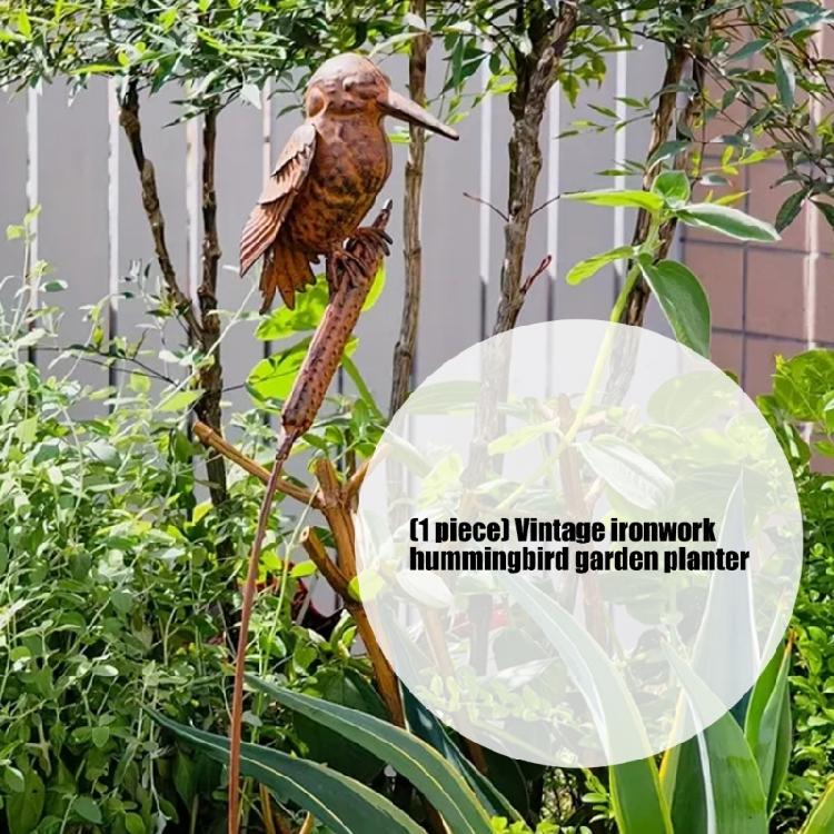 Aged Iron Bird Yard Sculpture Outdoor Decoration Distressed Metal Bird Garden Stakes Antique Look Decorative Sculpture