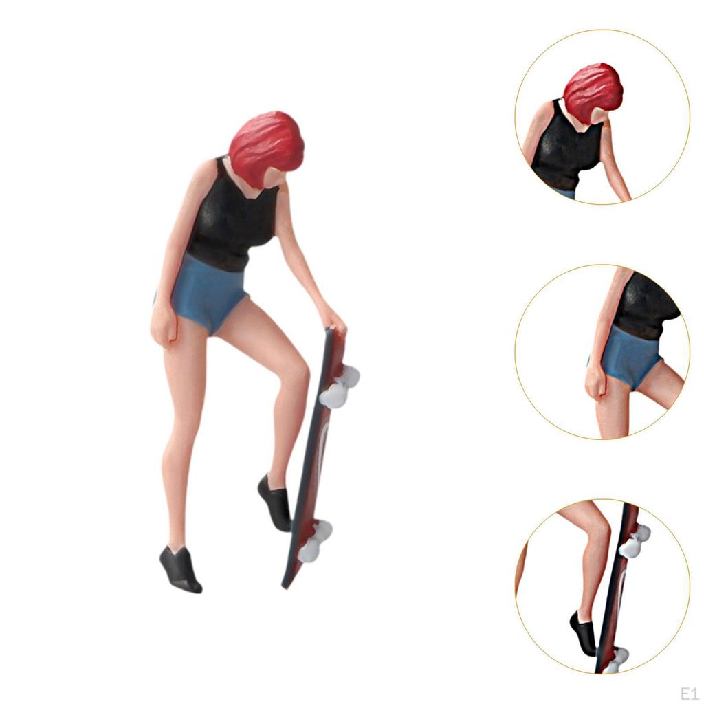 1/64 Miniature Figure Mini People Figurine Resin Skateboard Girl for Diorama Model