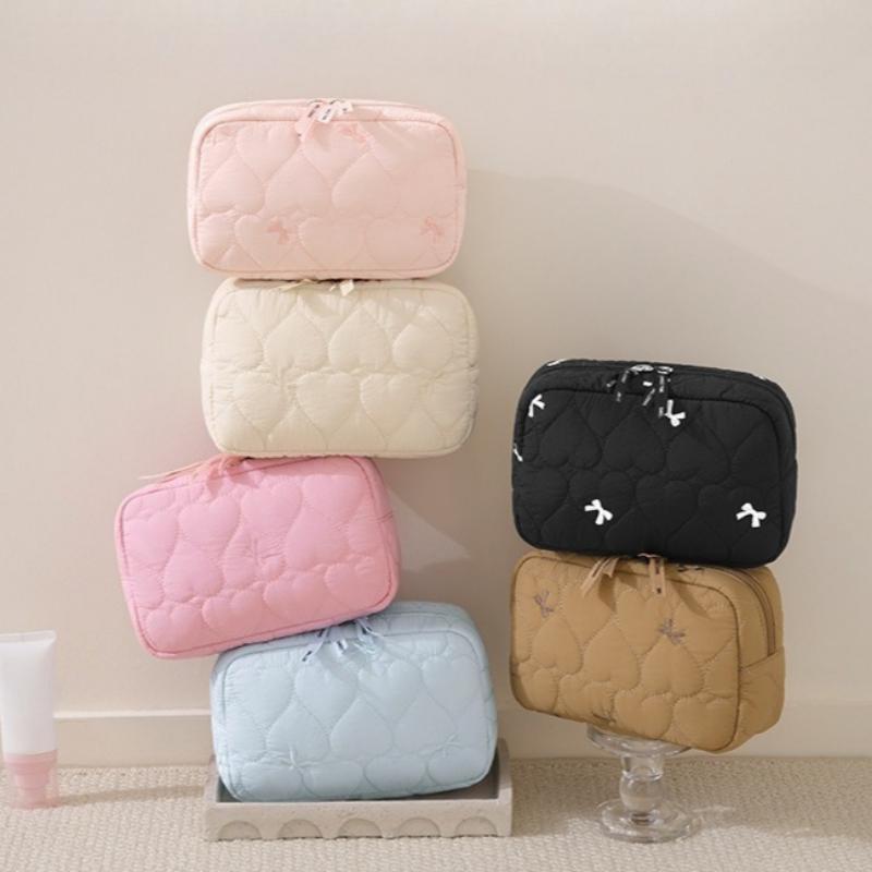 Cute Makeup Bag Travel Cosmetic Organizer Pouch Bags for Women Simple Large Capacity Toiletry Storage Bag