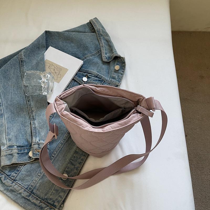 Korean Style Versatile Women Crossbody Bag Solid Color Adjustable Straps Cotton Clothing Bag Diamond Grid Tote Bag for Women