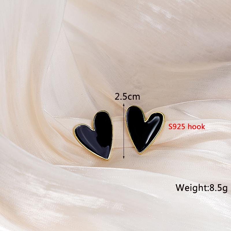 Imitation Pearl Earrings for Women Hollow Heart Pendants Korean Drop Earrings Personality Hanging Earrings Boucle Oreille Femme