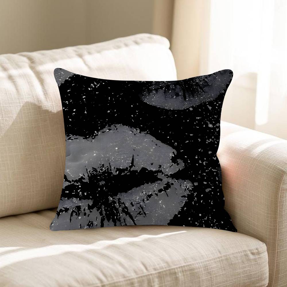 Kensington Kiss Cherub Pillow Gift Home Office Decoration Pillow Bedroom Sofa Car Cushion CoverPillow Case