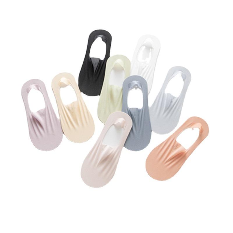 5 Pairs of Women's Summer Solid Color Invisible Thin Ice Silk Shallow Mouth Boat Socks