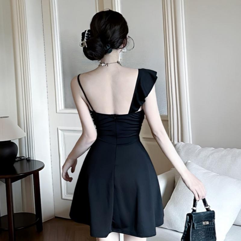 Elegant Deep V-Neck See-Through Dress with Flutter Sleeves and Slimming A-Line Skirt