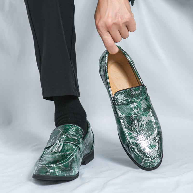 Mode Luxusmarke Clubschuhe Leder Herren Allround Slipper Atmungsaktive Herren Freizeitschuhe Mokassins Herren Bequeme Schuhe