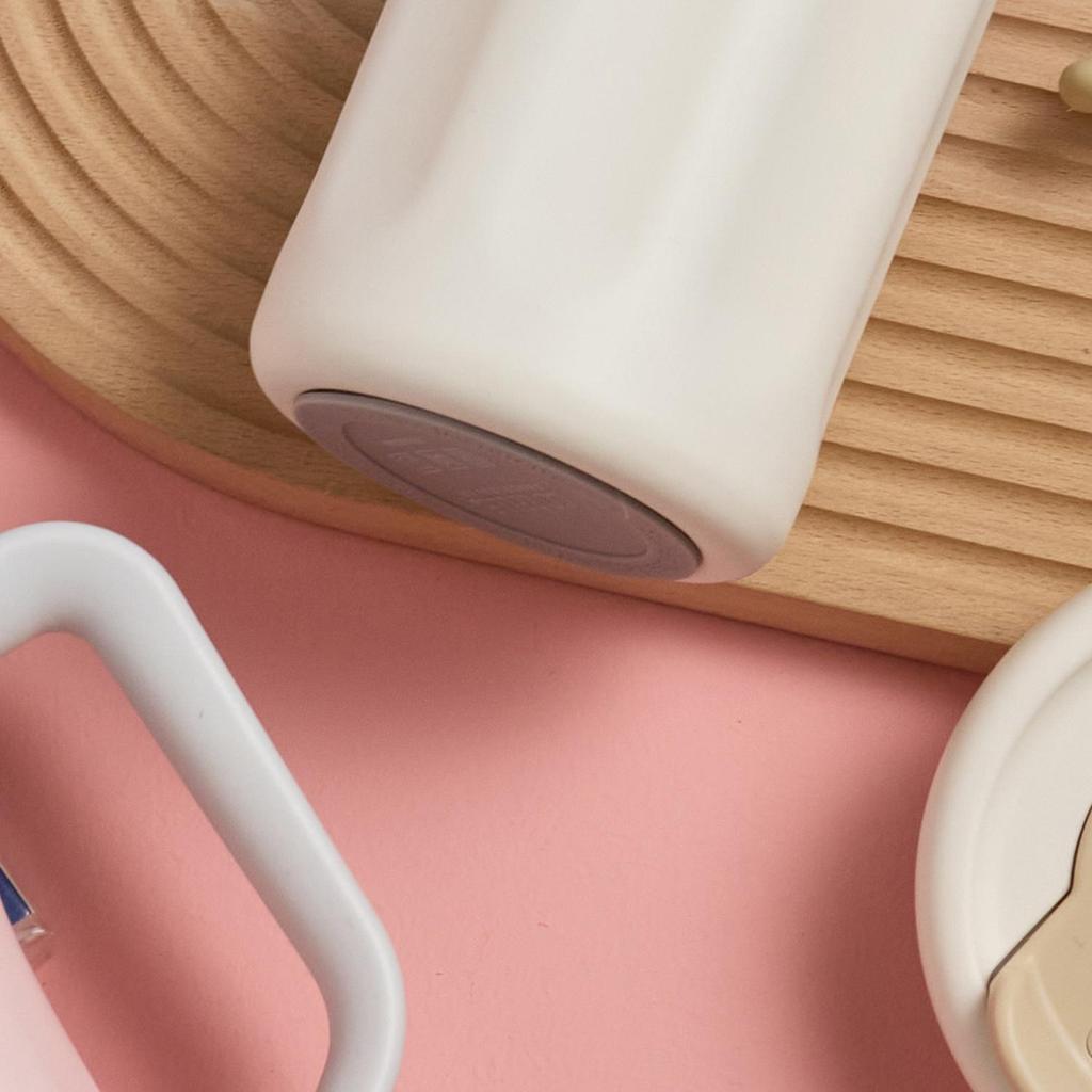 CORELLE COORDINATES Stinless Steel Vacuum Mug Tumbler (1.25L) with Straw Pink/White
