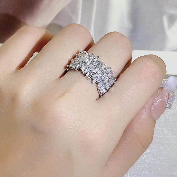 Fashion Personality Exaggerated Design Ring Fashion Girl Ring Minority T Square Zircon Luxury