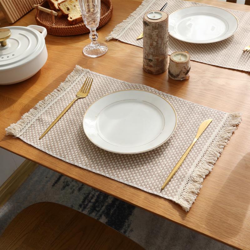 Cotton and Linen Tableware Simple Party Supplies Edgy Home Dining Table Decorations Towels Tassel Cushion Delicacy Take A Photo