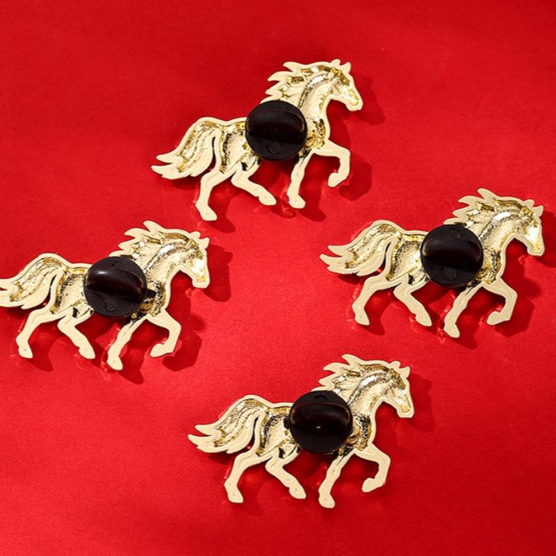 1/4Pcs Year Of The Horse Enamel Pin For Unisex Zodiac Horse Pony Brooch Clothing Backpack Accessory Metal Badge New Year Gift