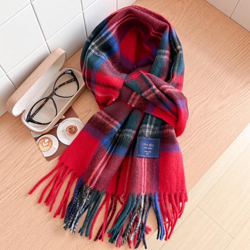 111% pure blue-gray plaid scarf for men and women, winter knitted to keep warm, high-end temperament plaid scarf
