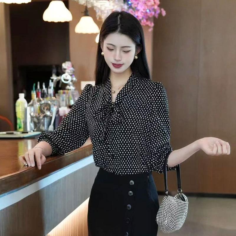 Mall 1116 Spring and Summer Loose Temperament Versatile V-Neck Ribbon Polka Dot Printed Medium Sleeve Shirt 111176