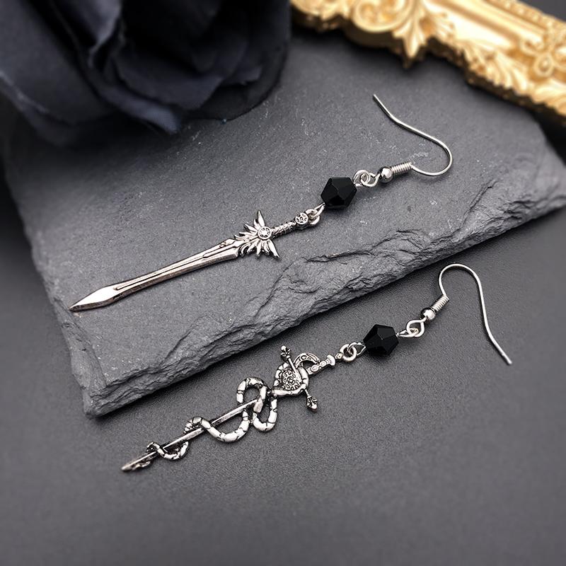 Vintage Sword Dangle Earrings For Women Dark Gothic Snake Dagger Earring Silver Color Punk Goth Jewelry Halloween Accessories