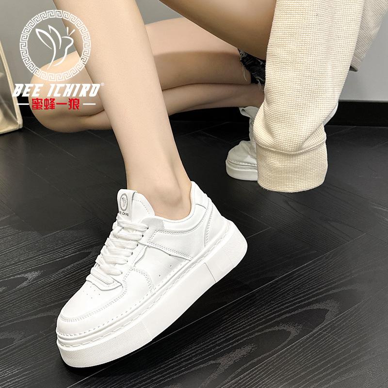 Little white shoes women's spring and summer platform versatile soft baseplate shoes student sports new casual leather shoes high school students