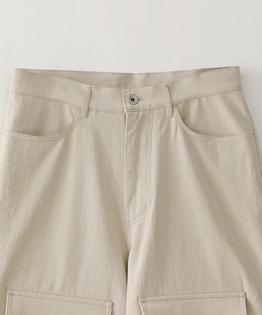 Beullusseonpeullawo Utility Washed Cargo Bermuda Pants